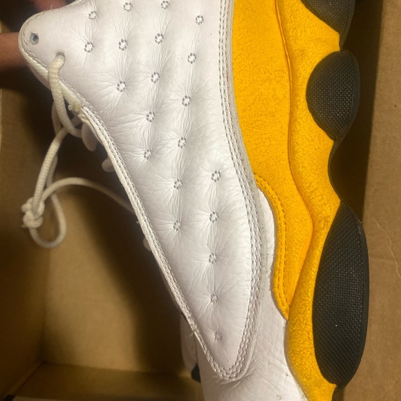 Jordan 13 size 8.5 - Picture 4 of 4